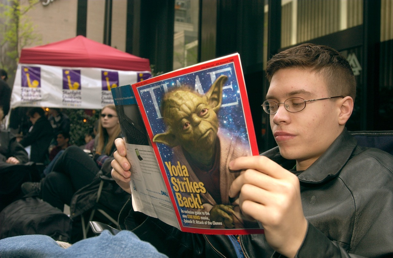 Illustration for article titled A Brief Visual History of People Waiting in Line for Star Wars